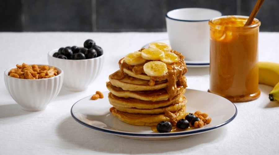 panqueca com pasta de amendoim