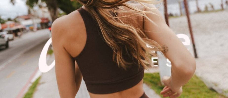 Roupa para Corrida Feminina: Como Escolher (Guia Completo)