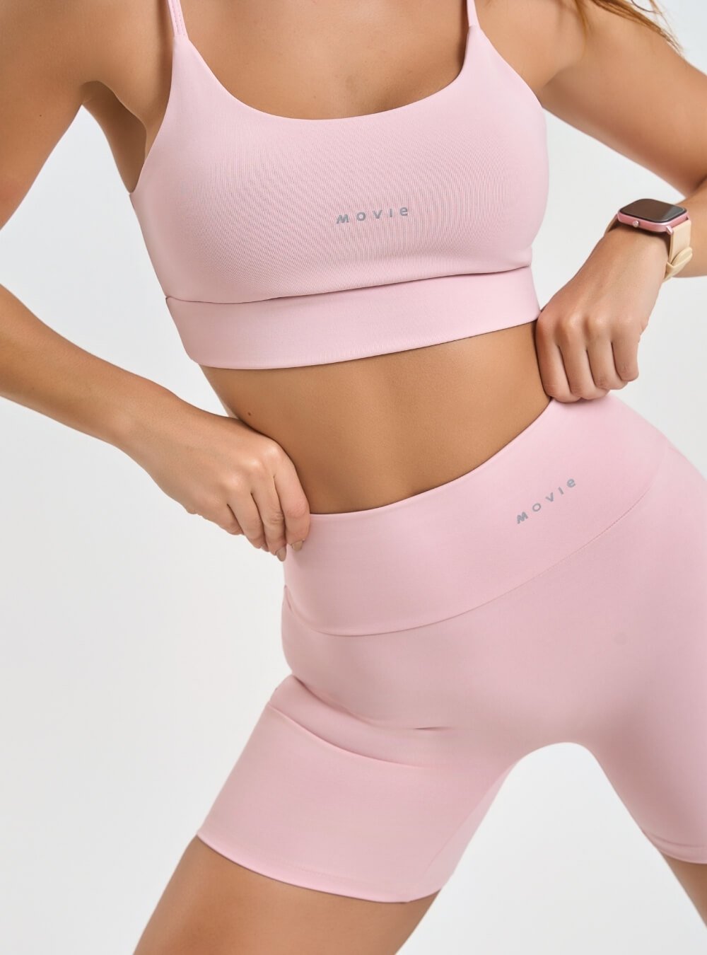 Roupas para voltar &agrave; academia Movie Fitness
