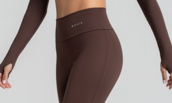 Alta durabilidade da legging fitness para treinos intensos