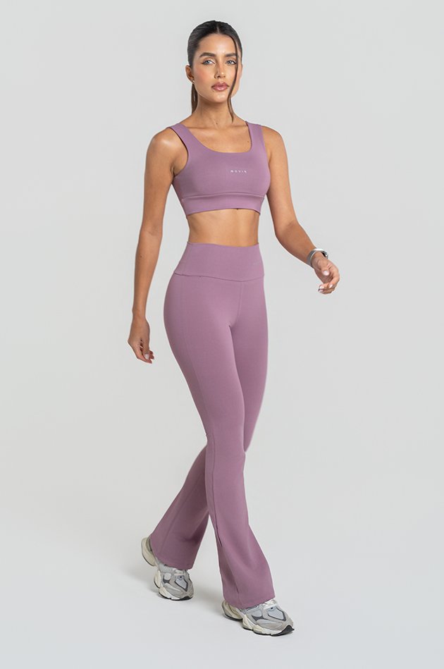 Conjunto Feminino Fitness Top Alça Larga e Calça Flare - Encanto
